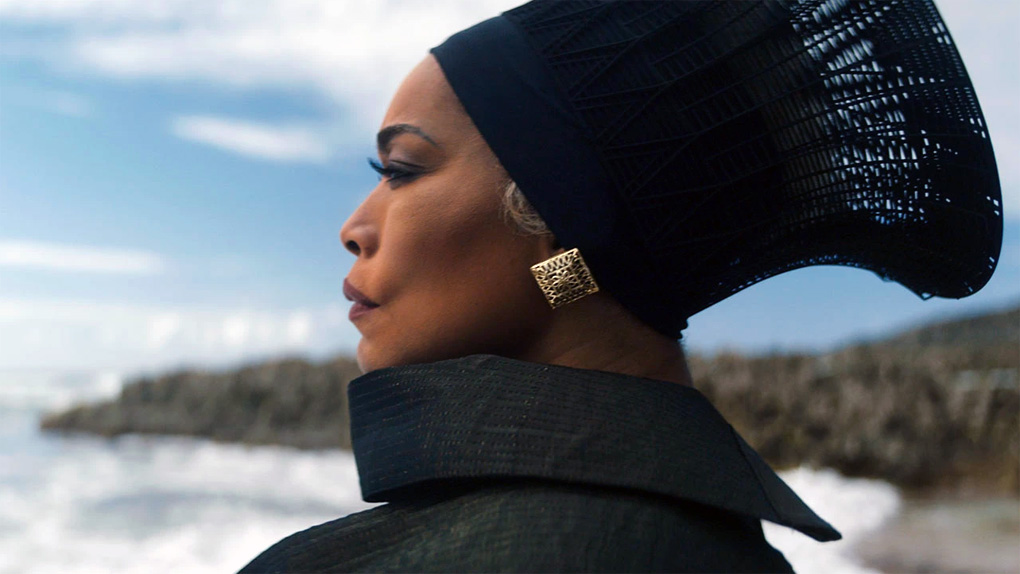 Black Panther: Wakanda Forever [2022] [PG-13] - 2.5.4 | Parents' Guide